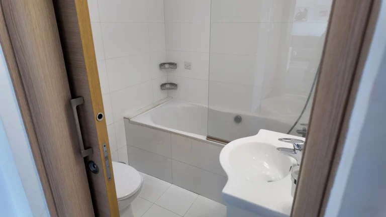 2 Bedroom Apartment for Rent in Limassol – Mesa Geitonia