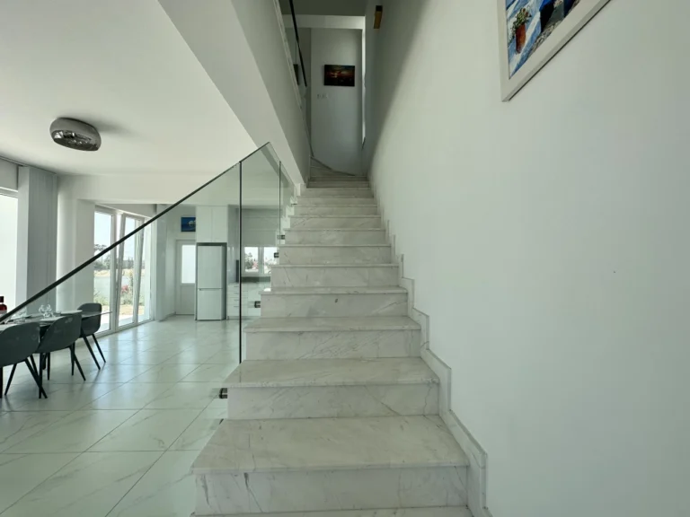 3 Bedroom House for Sale in Oroklini, Larnaca District