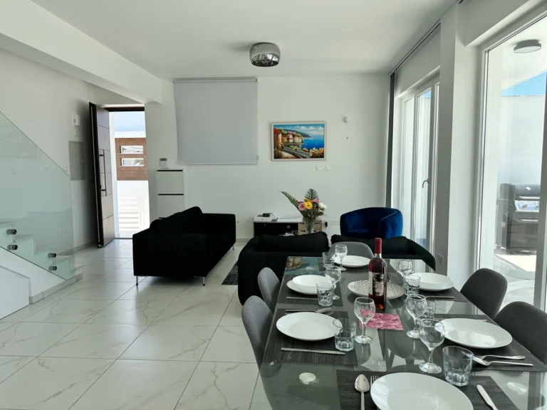 3 Bedroom House for Sale in Oroklini, Larnaca District