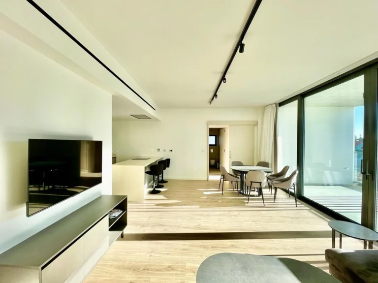 2 Bedroom Apartment for Rent in Limassol – Petrou kai Pavlou