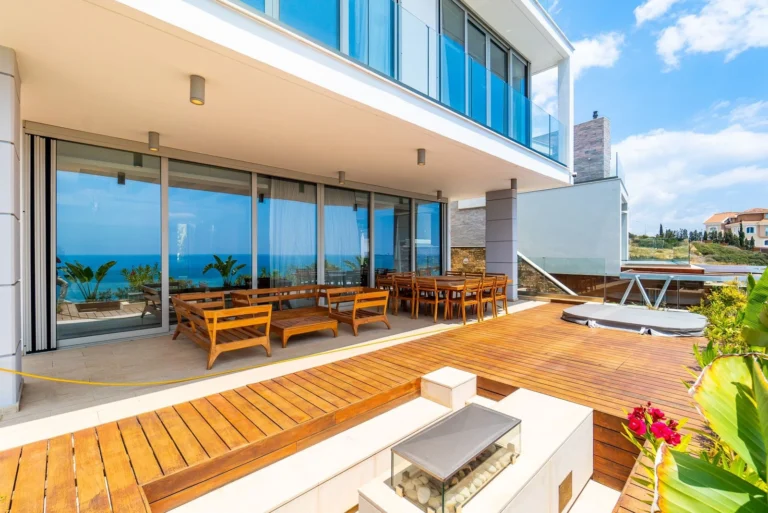 5 Bedroom House for Sale in Limassol District