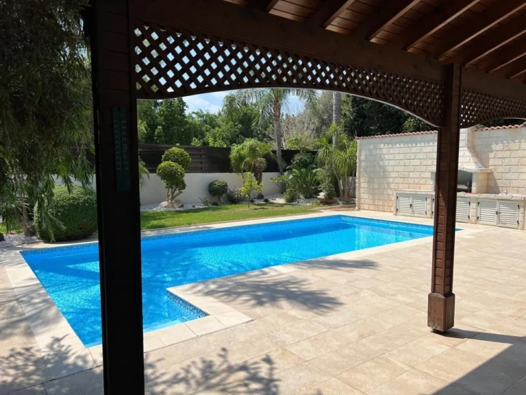 5 Bedroom House for Sale in Germasogeia, Limassol District
