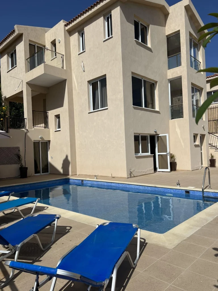 6+ Bedroom House for Sale in Pegeia, Paphos District