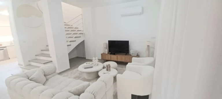 3 Bedroom House for Sale in Chlorakas, Paphos District