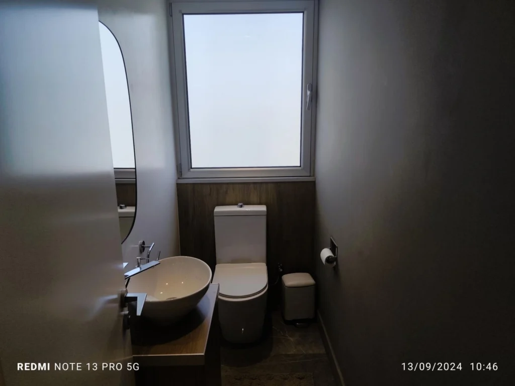 72m² Office for Rent in Limassol – Agia Zoni