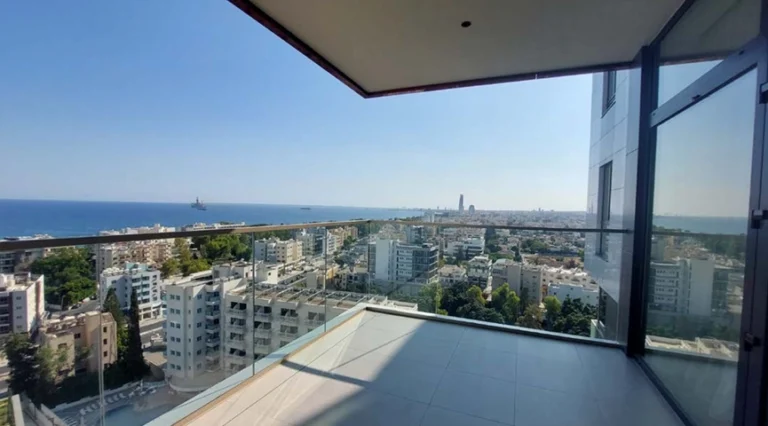 3 Bedroom Apartment for Rent in Germasogeia – Tourist Area, Limassol District