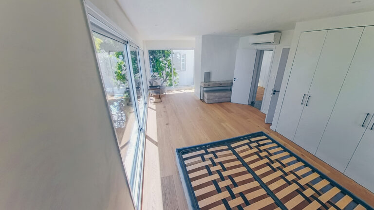 5 Bedroom House for Sale in Limassol District