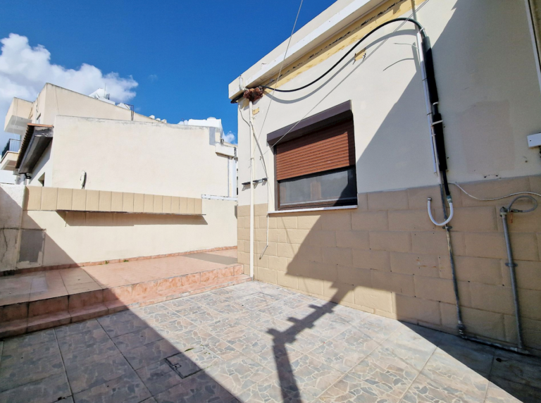 2 Bedroom House for Sale in Aglantzia, Nicosia District