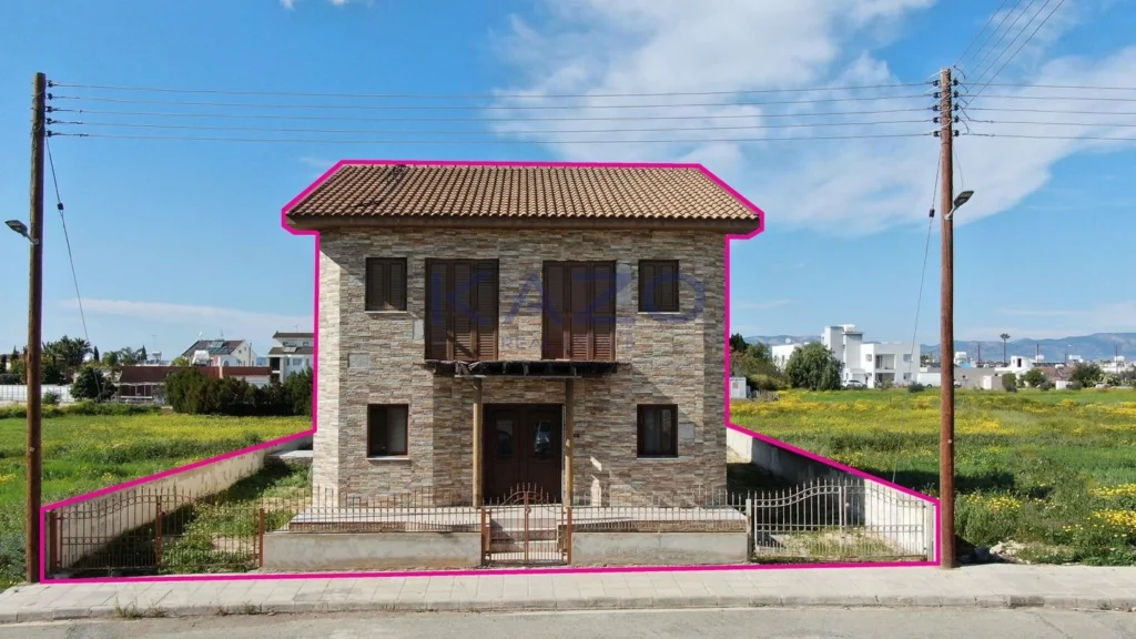 3 Bedroom House for Sale in Kokkinotrimithia, Nicosia District