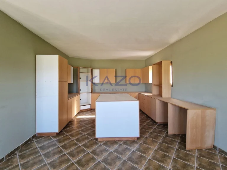3 Bedroom House for Sale in Kokkinotrimithia, Nicosia District