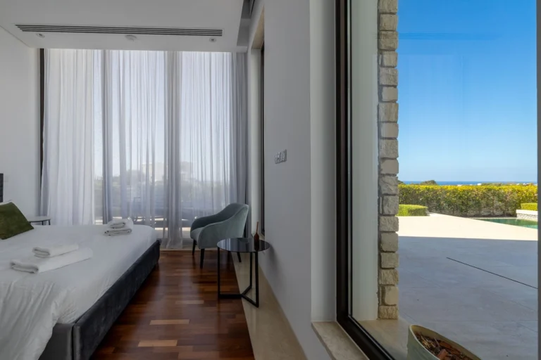 3 Bedroom House for Sale in Peyia, Paphos District