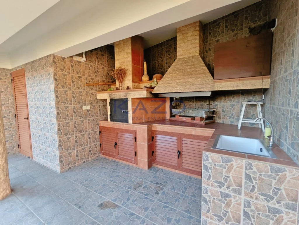 4 Bedroom House for Sale in Limassol – Agios Athanasios