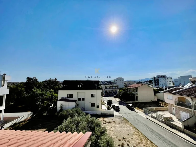 4 Bedroom House for Sale in Faneromeni, Larnaca District