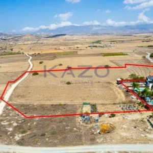 13,713m² Plot for Sale in Nicosia District