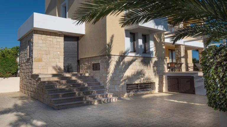 4 Bedroom House for Sale in Secret Valley, Paphos District