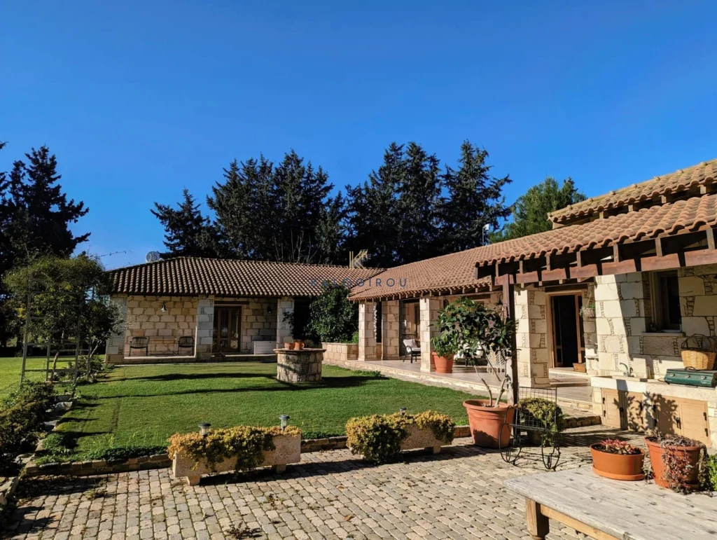 4 Bedroom House for Sale in Kiti, Larnaca District