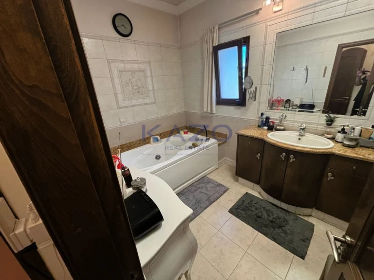 4 Bedroom House for Sale in Agios Tychonas, Limassol District