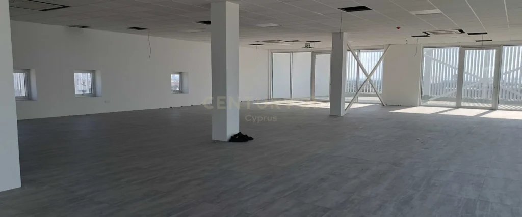 400m² Office for Rent in Ypsonas, Limassol District