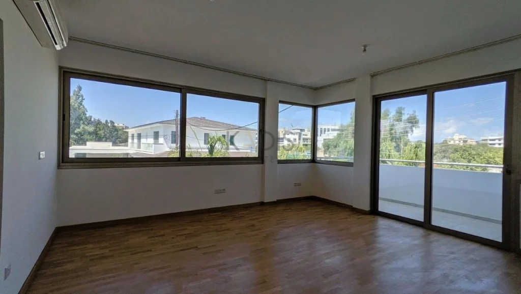 4 Bedroom House for Sale in Aglantzia, Nicosia District
