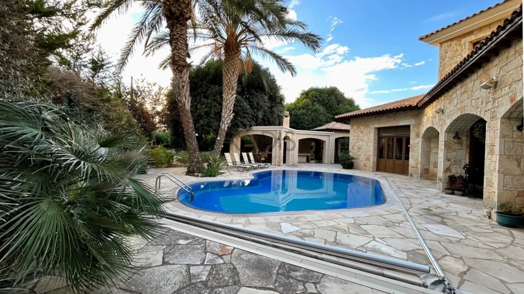 4 Bedroom House for Sale in Ypsonas, Limassol District