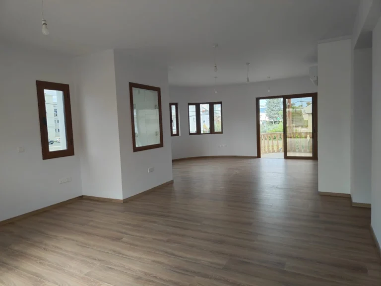 6+ Bedroom House for Sale in Limassol – Linopetra