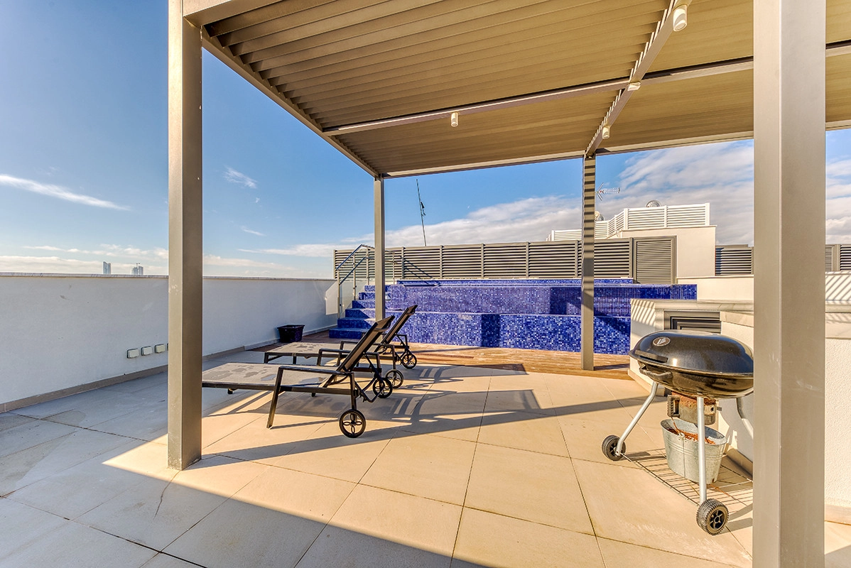4 Bedroom Apartment for Rent in Potamos Germasogeias, Limassol District