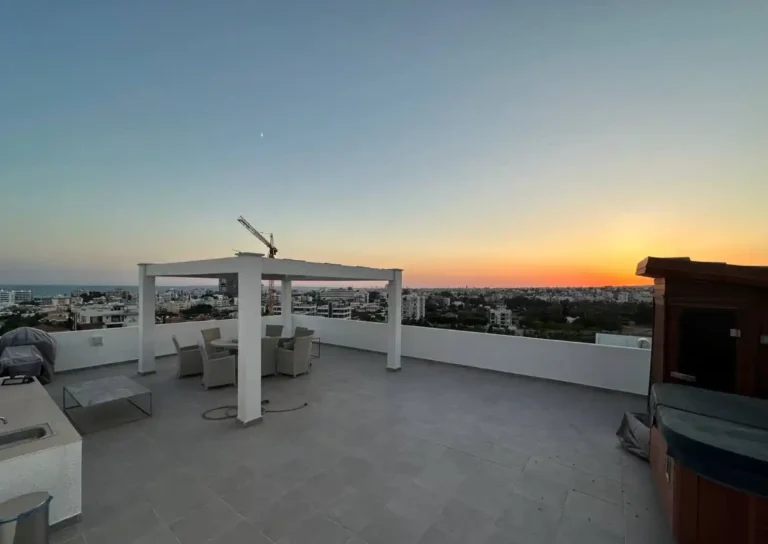 2 Bedroom Apartment for Rent in Germasogeia, Limassol District