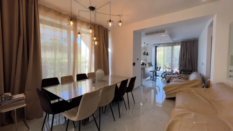 6+ Bedroom House for Sale in Germasogeia, Limassol District