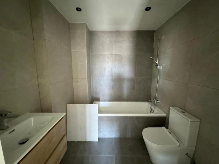 550m² Building for Rent in Limassol – Zakaki