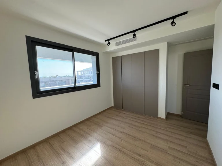 550m² Building for Rent in Limassol – Zakaki