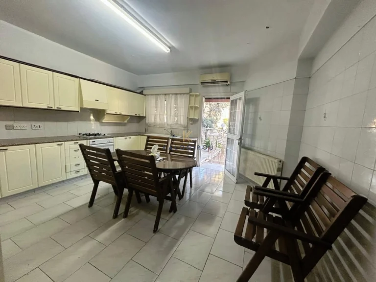 5 Bedroom House for Sale in Larnaca District