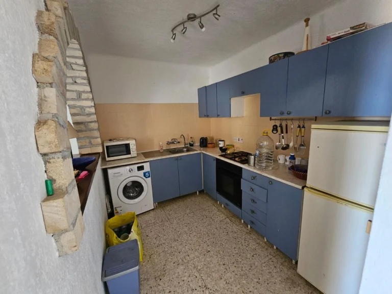 Cheap Houses and Villas for Sale Paphos up to 300000 euro