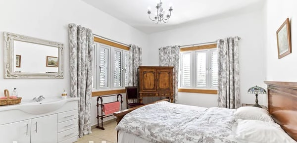 Cheap Houses and Villas for Sale Limassol up to 600000 euro