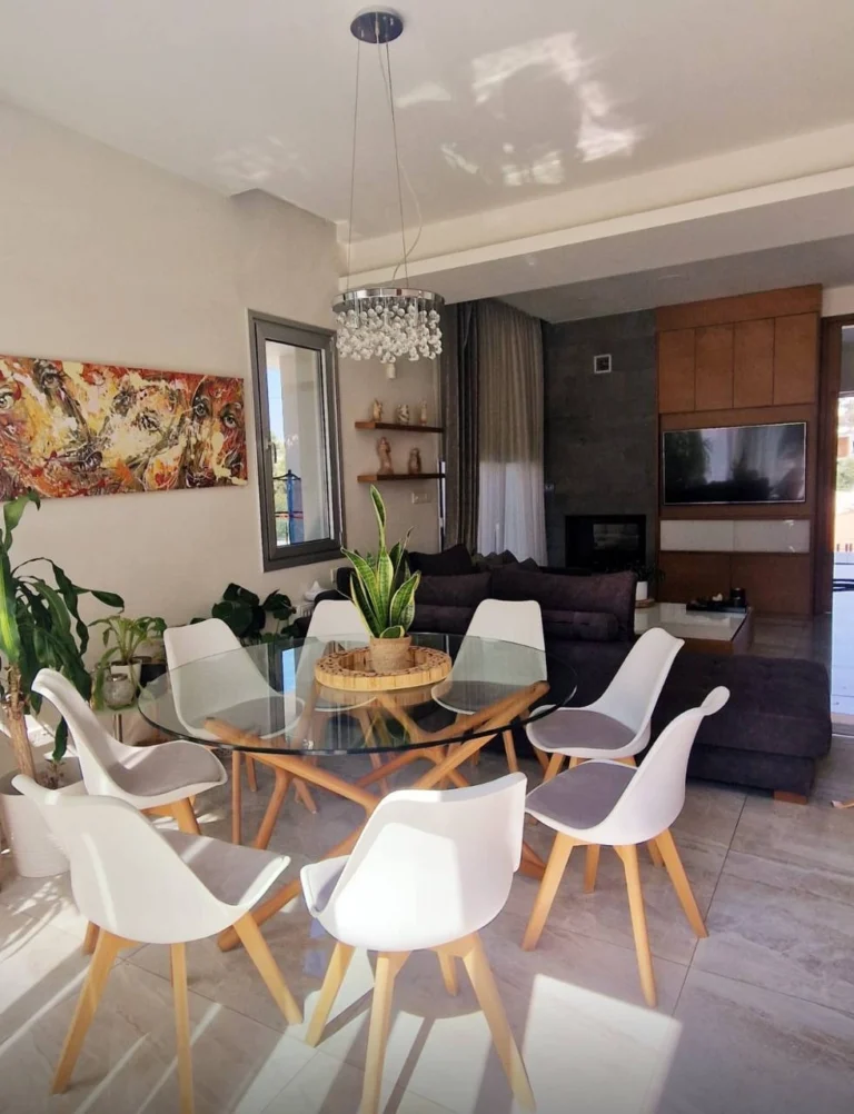 5 Bedroom House for Sale in Limassol – Agios Athanasios
