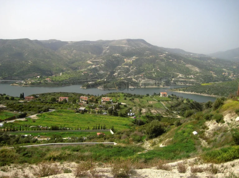 1,948m² Plot for Sale in Foinikaria, Limassol District