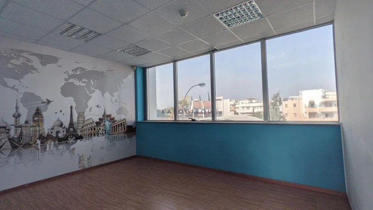 204m² Commercial for Sale in Aglantzia, Nicosia District