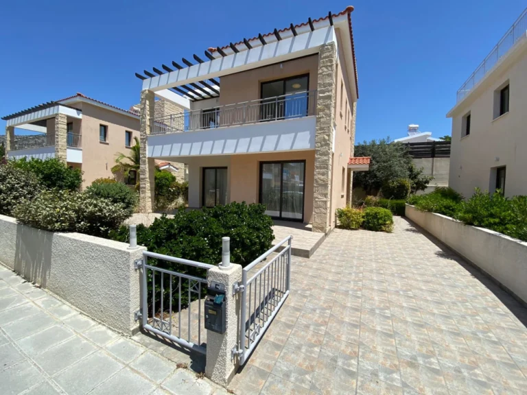 6+ Bedroom House for Sale in Pegeia, Paphos District