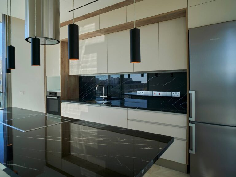 Heisenberg Residence