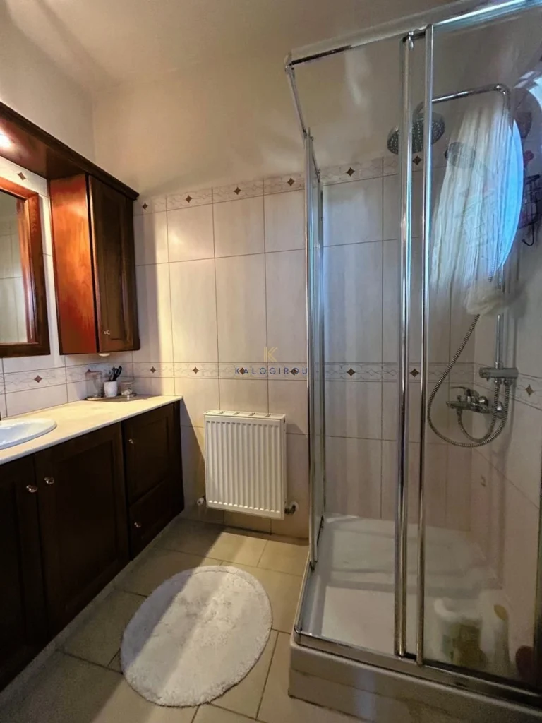 5 Bedroom House for Sale in Aradippou, Larnaca District