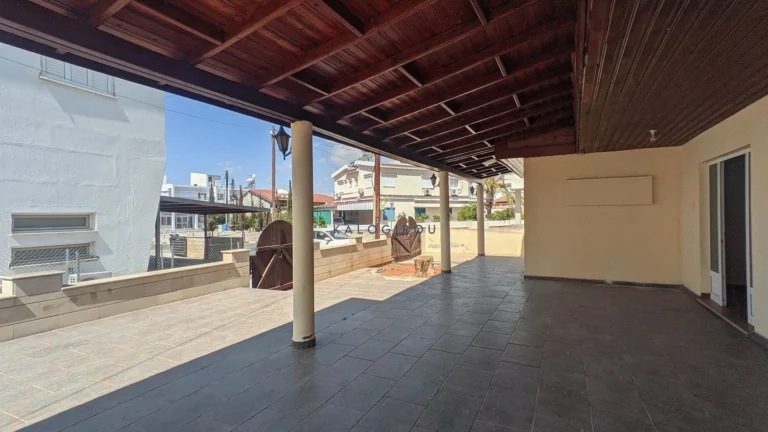3 Bedroom House for Sale in Kokkinotrimithia, Nicosia District