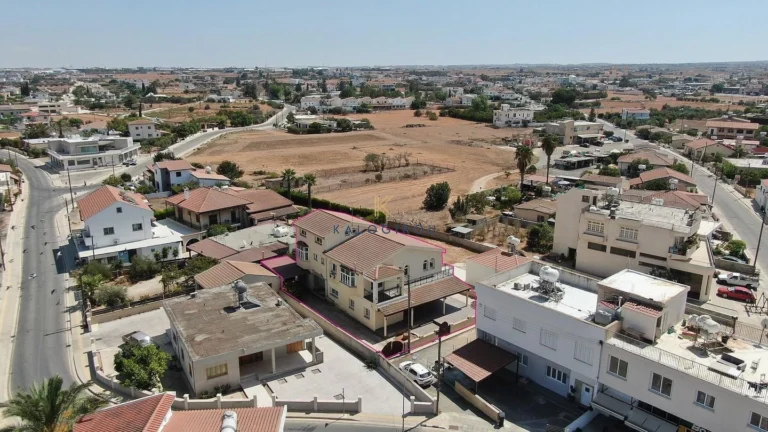 Cheap Houses and Villas for Sale Nicosia up to 400000 euro