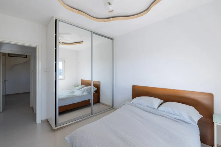 2 Bedroom Apartment for Sale in Agios Tychonas, Limassol District