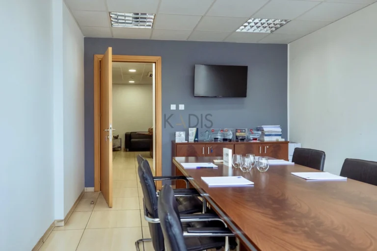800m² Building for Rent in Limassol District