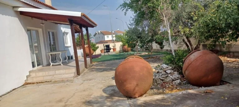 Cheap Houses and Villas for Rent Nicosia