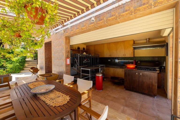 5 Bedroom House for Sale in Tala, Paphos District