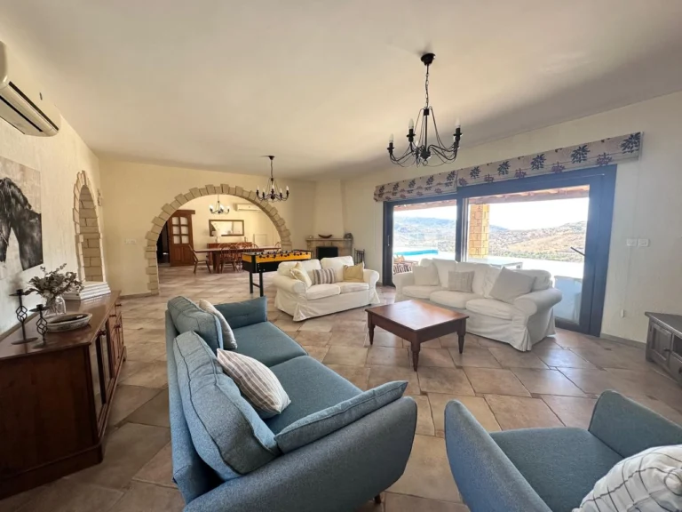 4 Bedroom House for Rent in Paphos