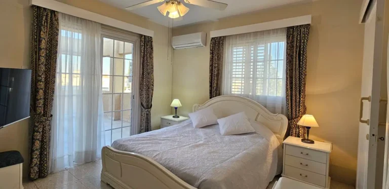 3 Bedroom Apartment for Rent in Larnaca – Finikoudes
