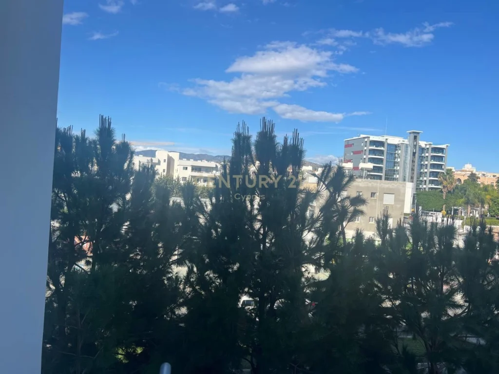 3 Bedroom Apartment for Rent in Germasogeia, Limassol District