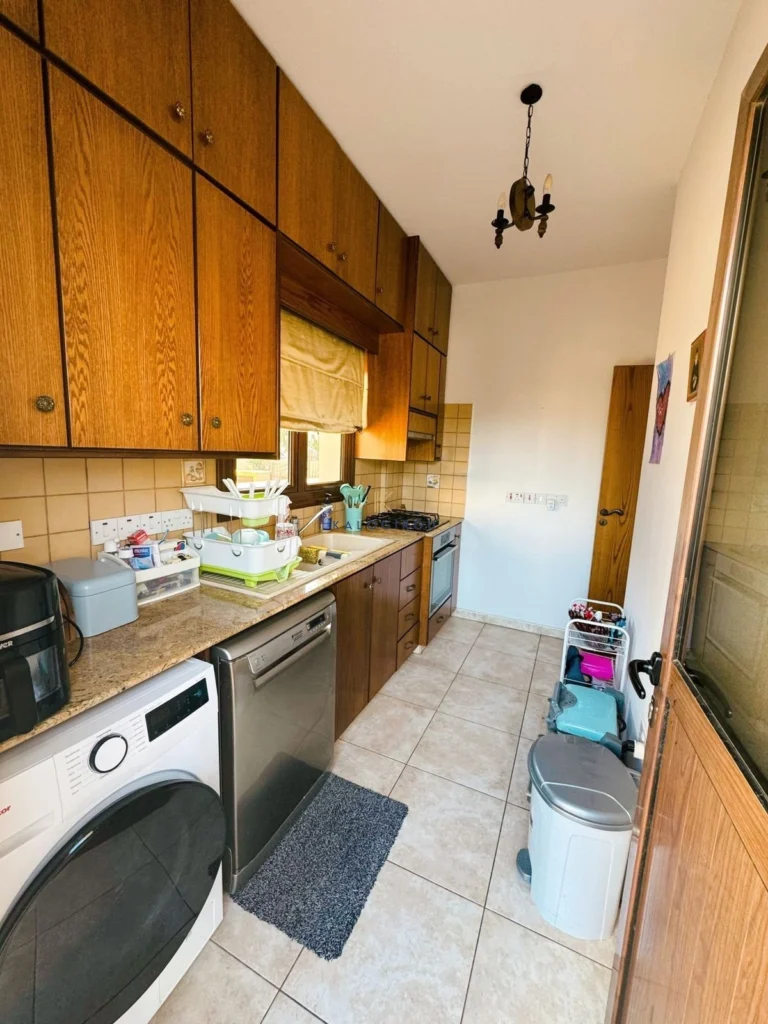 Cheap Houses and Villas for Sale Famagusta up to 300000 euro