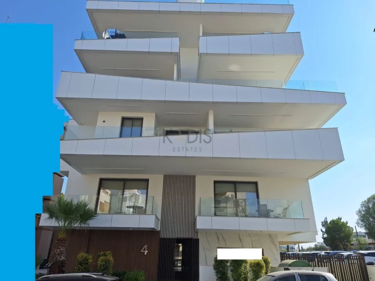 2 Bedroom Apartment for Sale in Agioi Omologites, Nicosia District